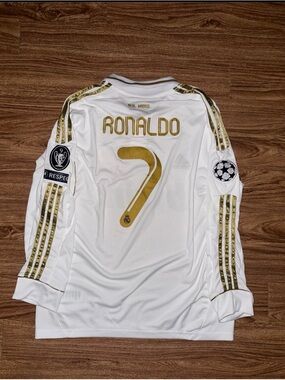 Cristiano Ronaldo Long Sleeve Jersey Home CR7 Real Madrid 2011 2012 Size Medium